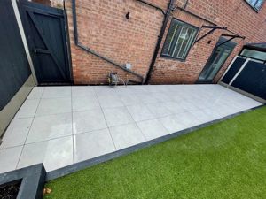 Patio- click for photo gallery